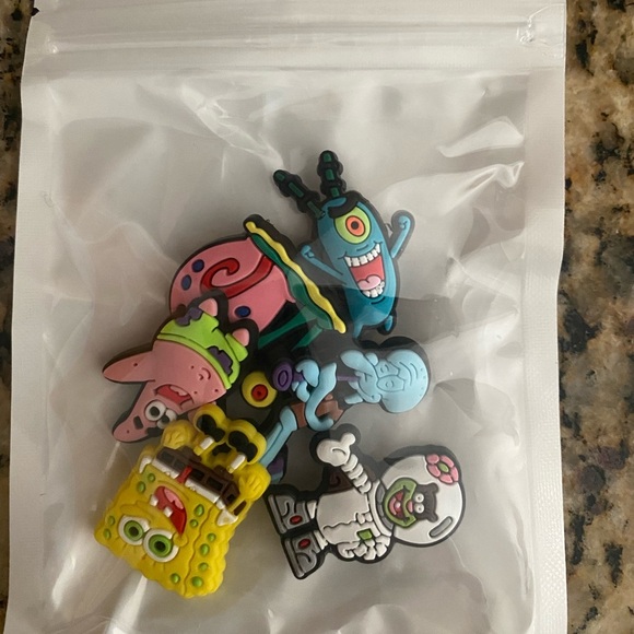 Sponge Bob Charms for Shoes or Bracelet NEW IN PACK - Picture 4 of 5